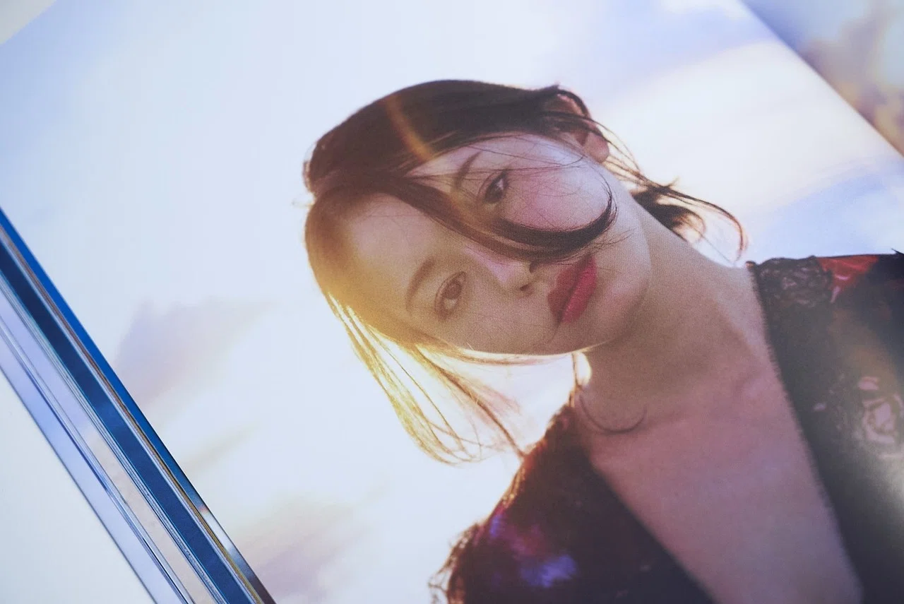 山本舞香写真集「サニー／ムーン」の秘密。沖縄編｜すずきしん