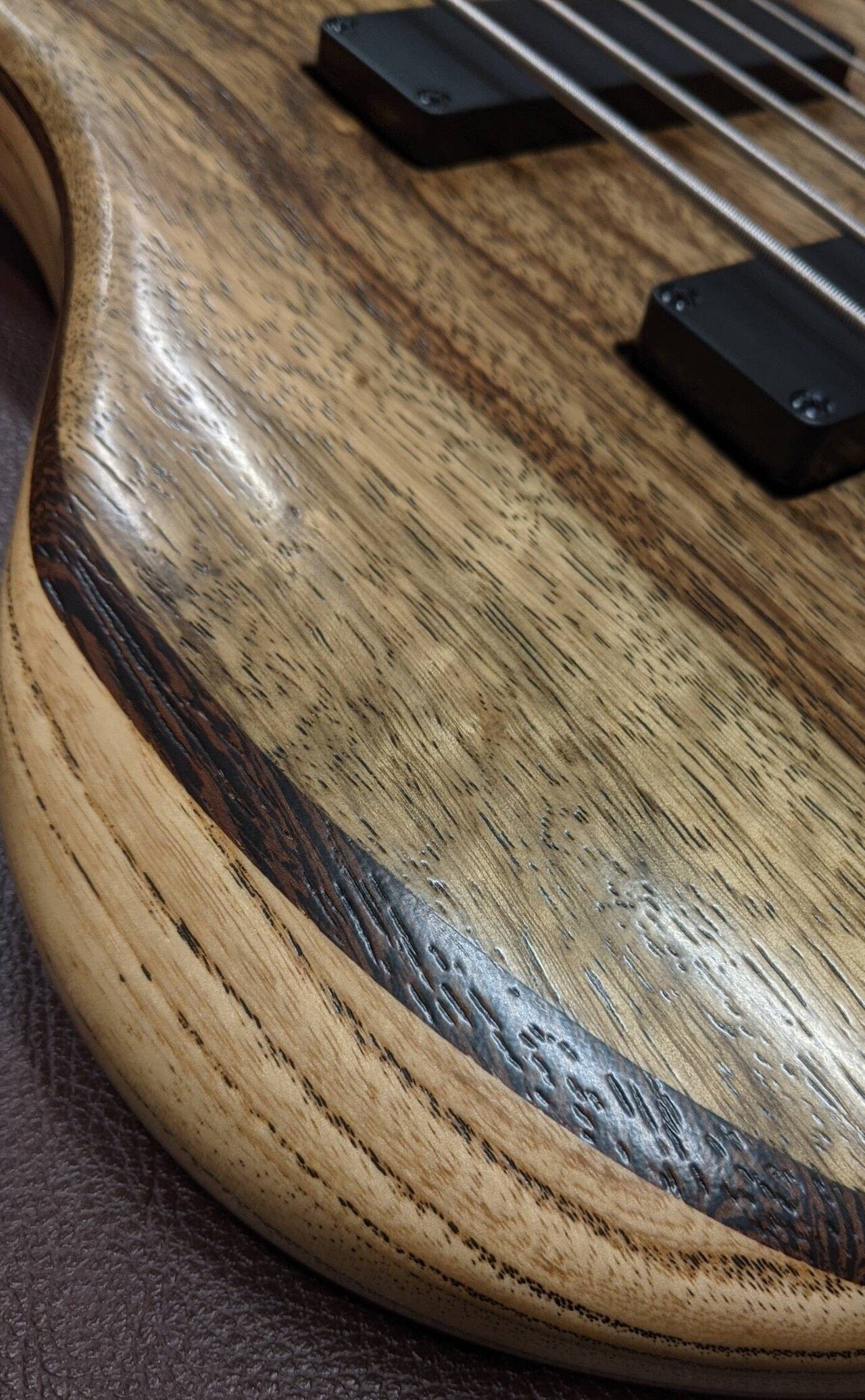 ベース Freedom Custom Guitar ResearchDulakeFlat Freedom Custom Guitar Research