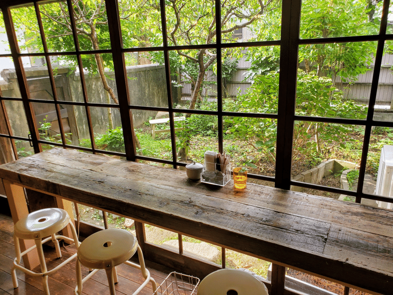 KOENBENCH / 公園ベンチ 内装　外観　おしらせ