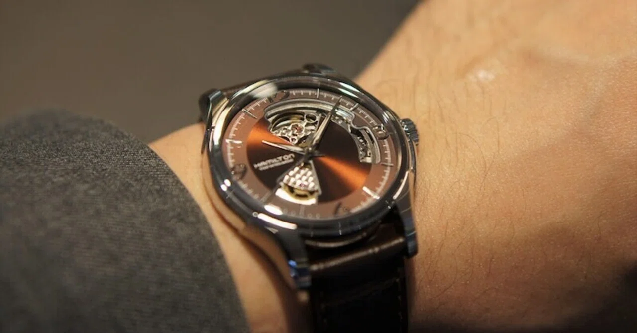 ジャズマスター オープンハート40MM ブラウン｜福岡天賞堂/ハミルトン 