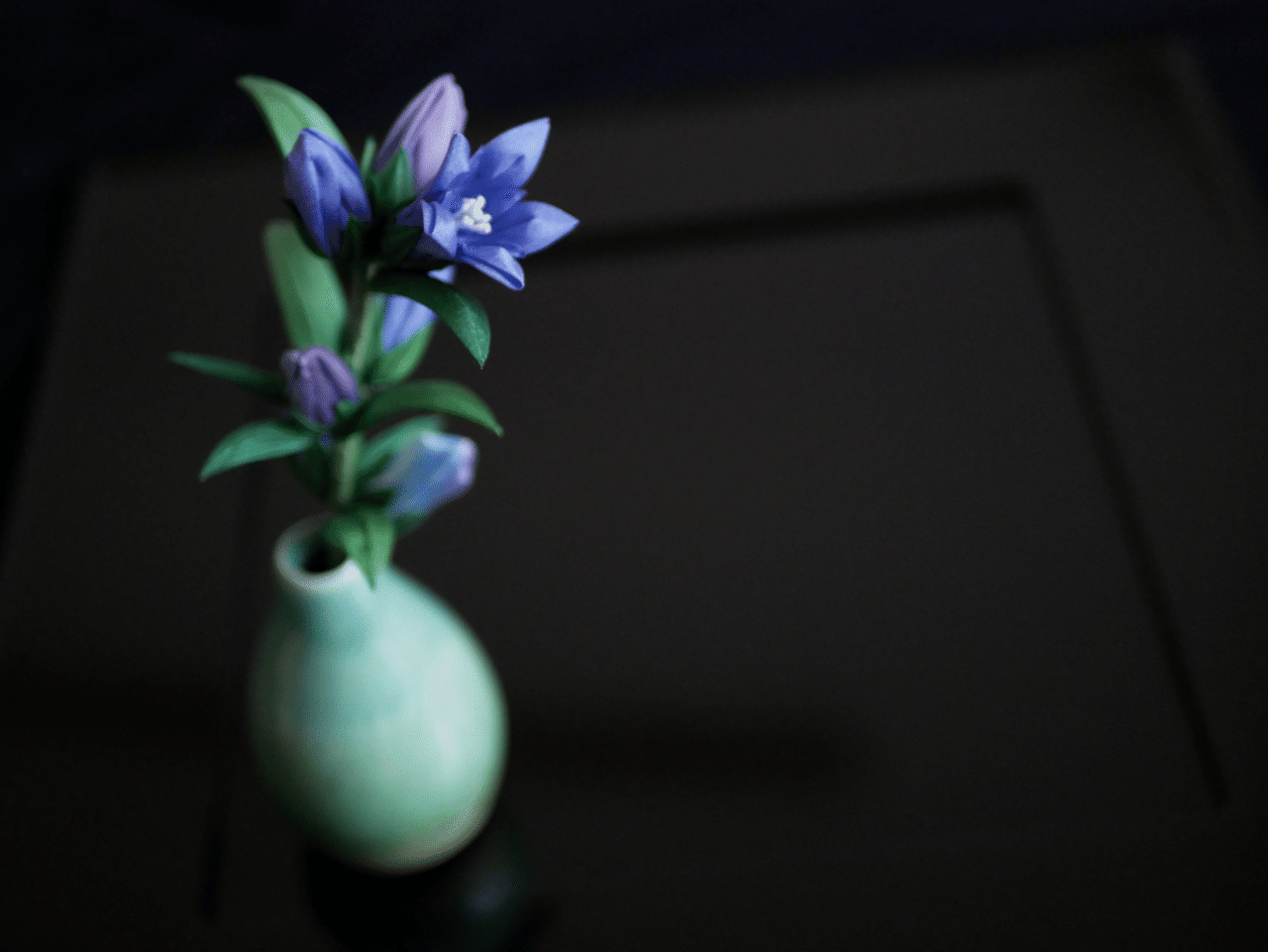 ちょっとしたコツで 誰でもリアルに作れるつまみ細工の リンドウ 蒼菊 つまみ細工作家 Note