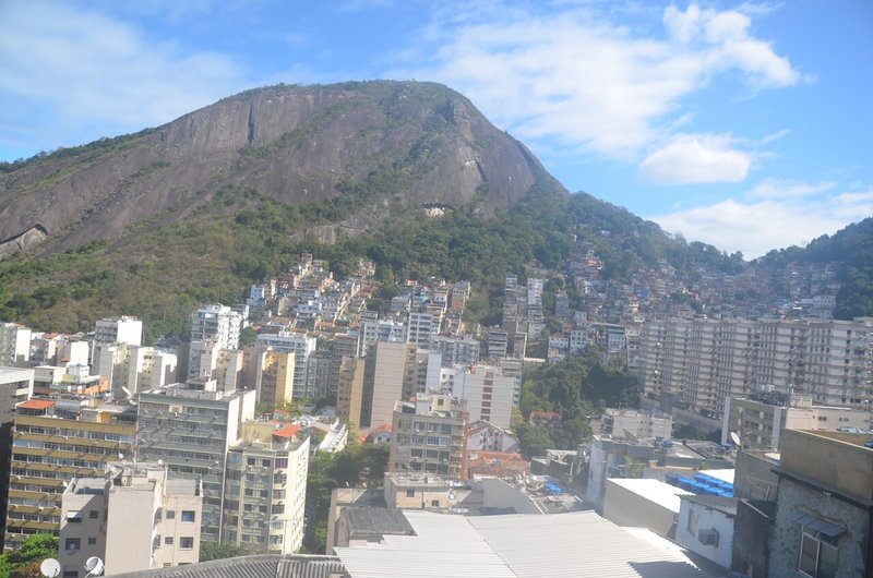 ファベーラから眺めるリオデジャネイロの景色