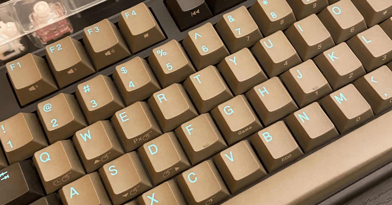 2021版NiZキーボードは不評だったキーキャップを改善＊購入直後