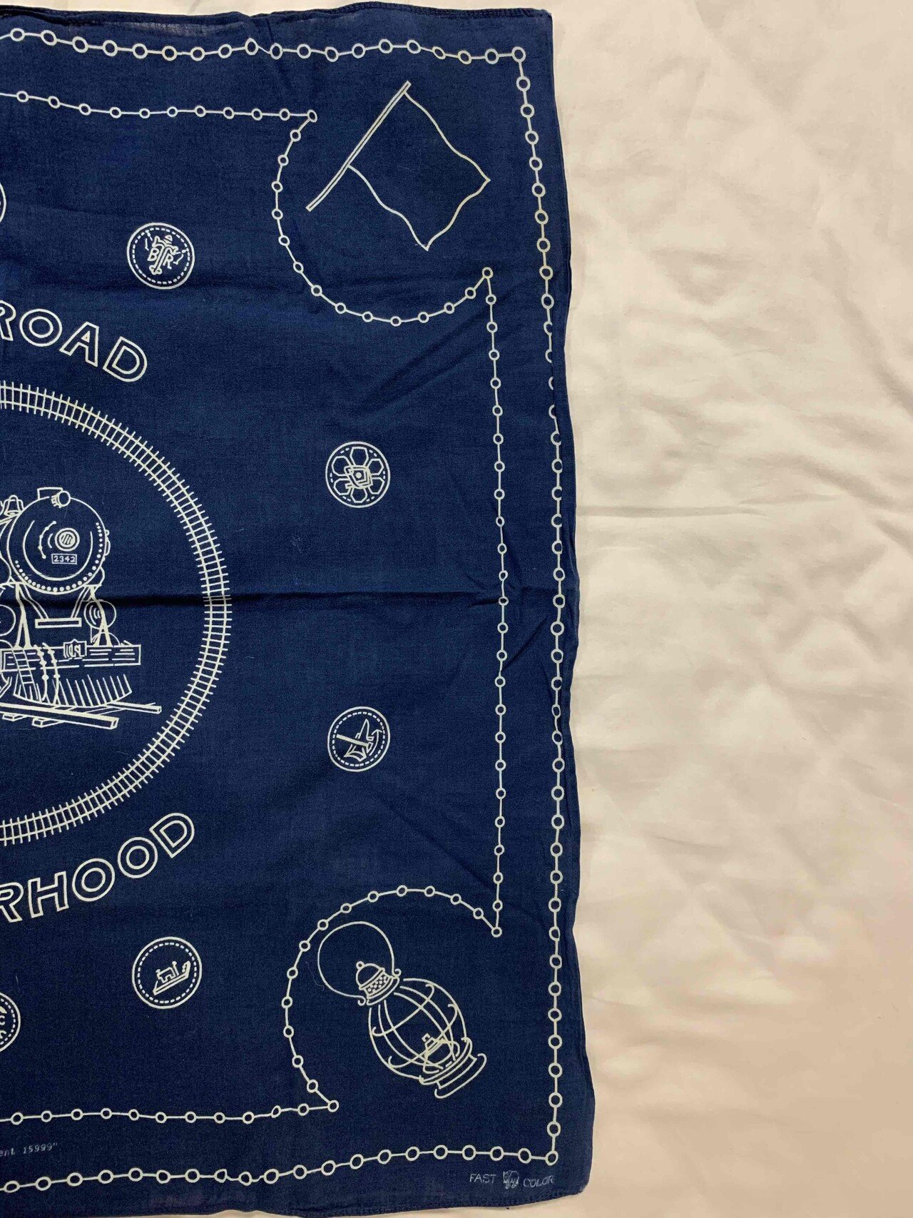 古着】バンダナの年代の見分け方【ヴィンテージ】｜ミナガワ