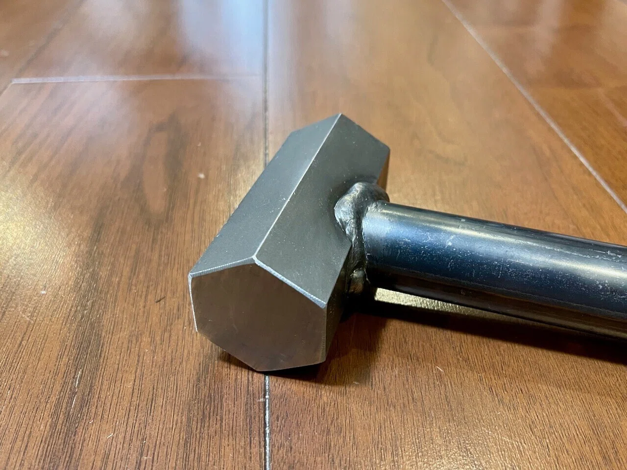もはや武器!山賊マウンテンのハンマー×ペグ抜き「六角json」|NEO もはや武器!山賊マウンテンのハンマー×ペグ抜き「六角json」|NEO