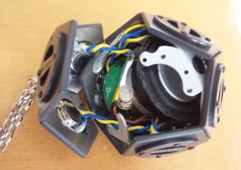 3Dサウンド】Dr.Threeのスピーカーを分解・修理する！｜紅星ざくろ