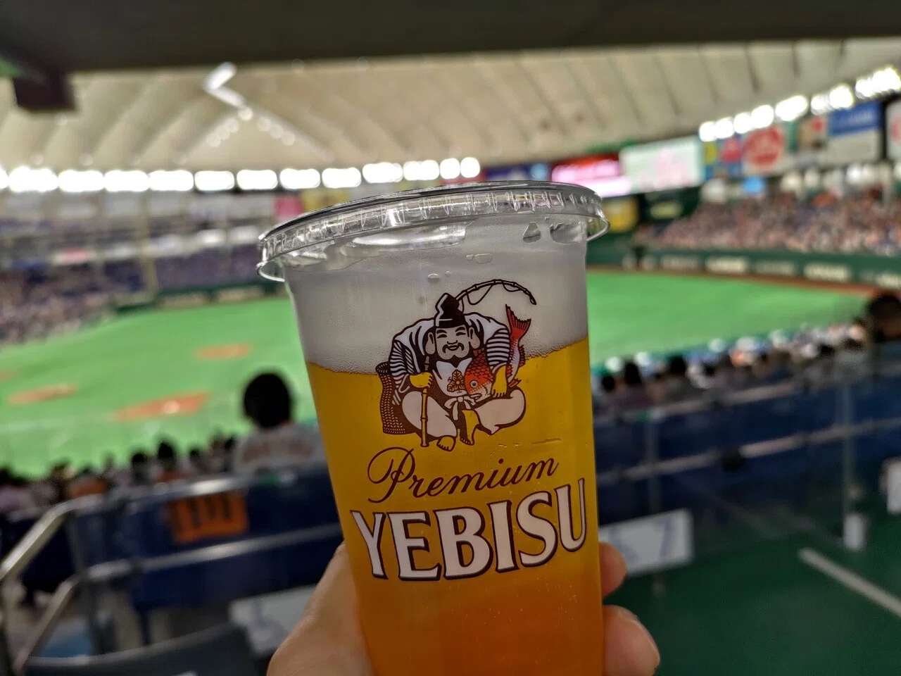 野球観戦しながらビールを飲 ビールを飲みながら野球観戦できる日が づかっち Note