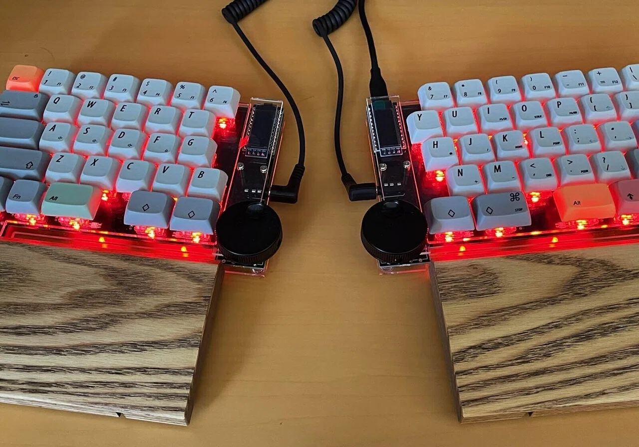 ロータリーエンコーダー搭載 左右分割キーボードRe64_Rev2を使ってみた
