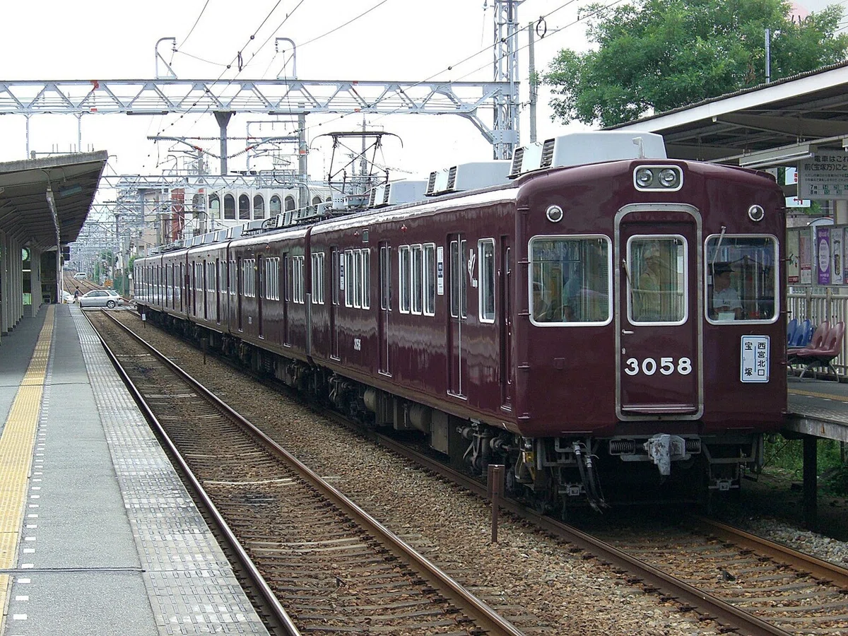 鉄路の行間」No.17／『阪急電車 片道15分の奇跡』で、最初で最後の晴れ 