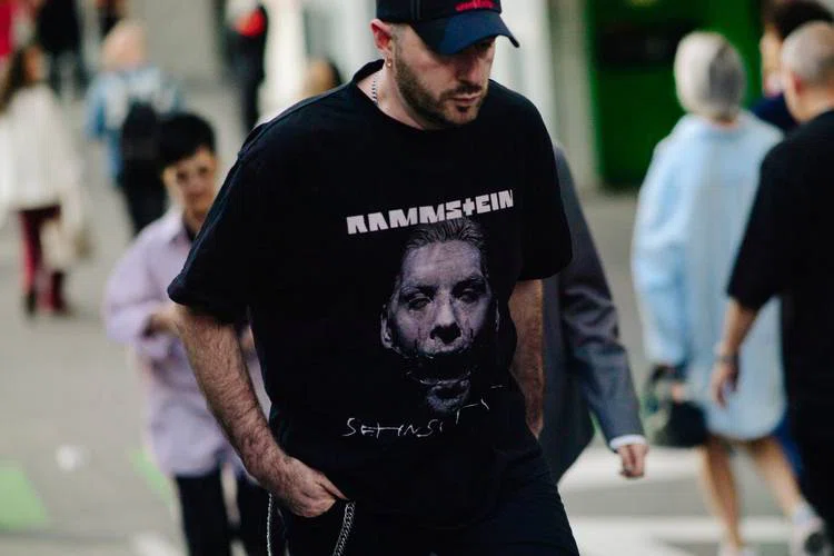 VETEMENTS おもい 17AW RAMMSTEIN Tシャツ