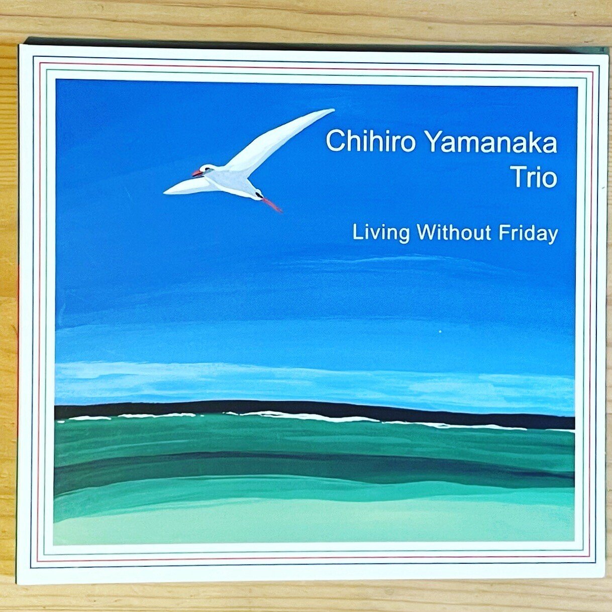 Living Without Friday」からデビューから、今日10月5日が20周年を迎え