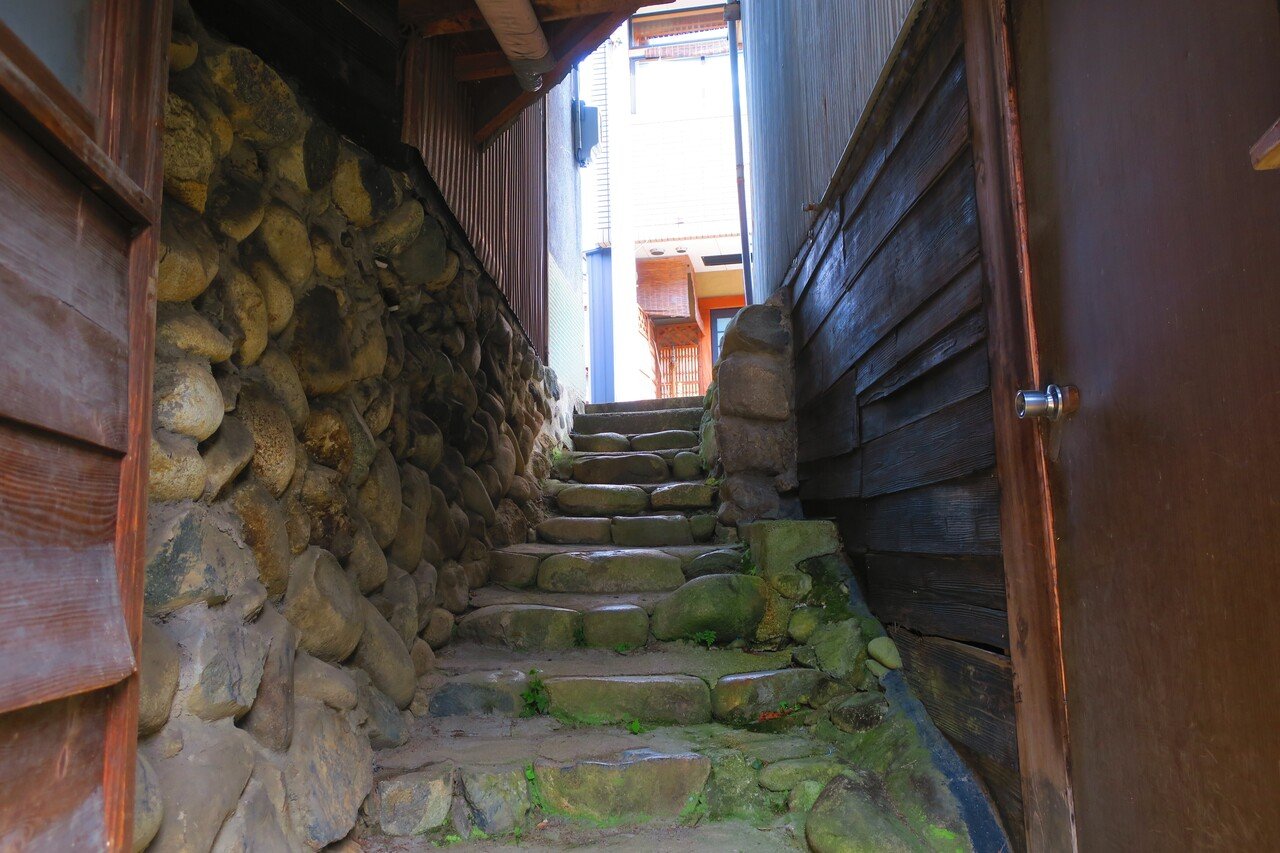 気兼ねなく旅行できるようになったら訪ねて欲しい日本の図書館15選 オラシオ Note 気兼ねなく旅行できるようになったら訪ねて欲しい日本の図書館15選 オラシオ Note