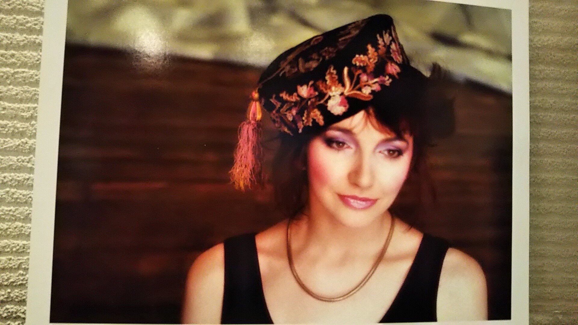 人生を変えたケイト・ブッシュの3曲｜Toshihide Nagase music bar Gaffa