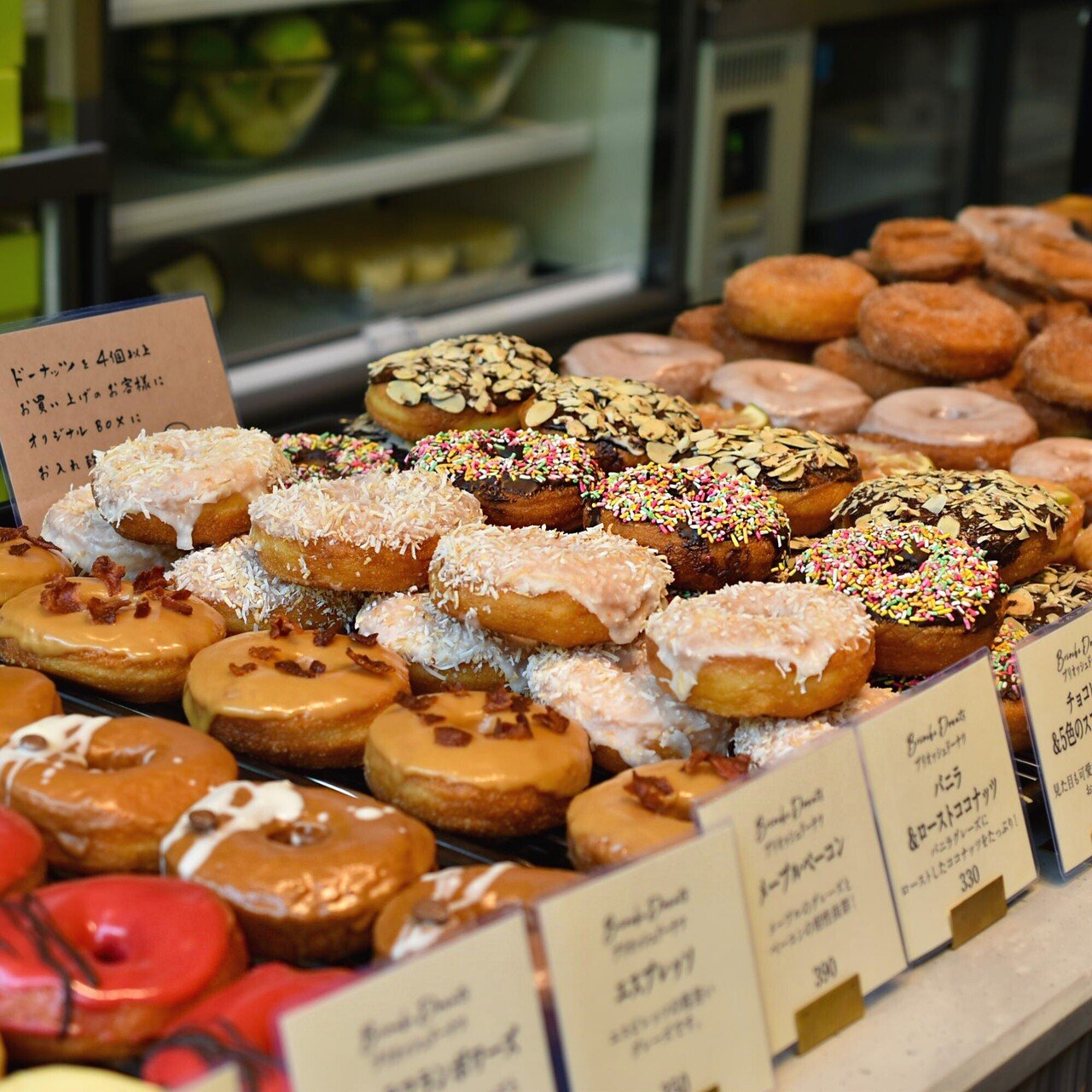 青山で発見、悪魔的なフワもちドーナツ専門店。｜MIHO