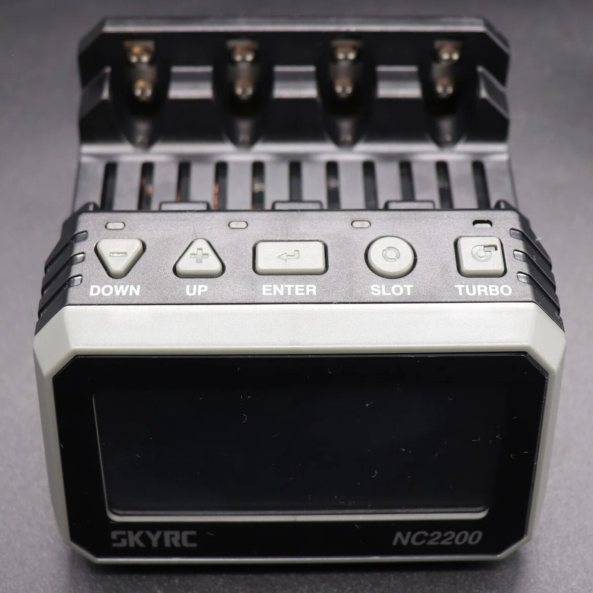P!的充電器レビュー「SKYRC NC2200」おまけで「POWEREX MHC-9000PRO 