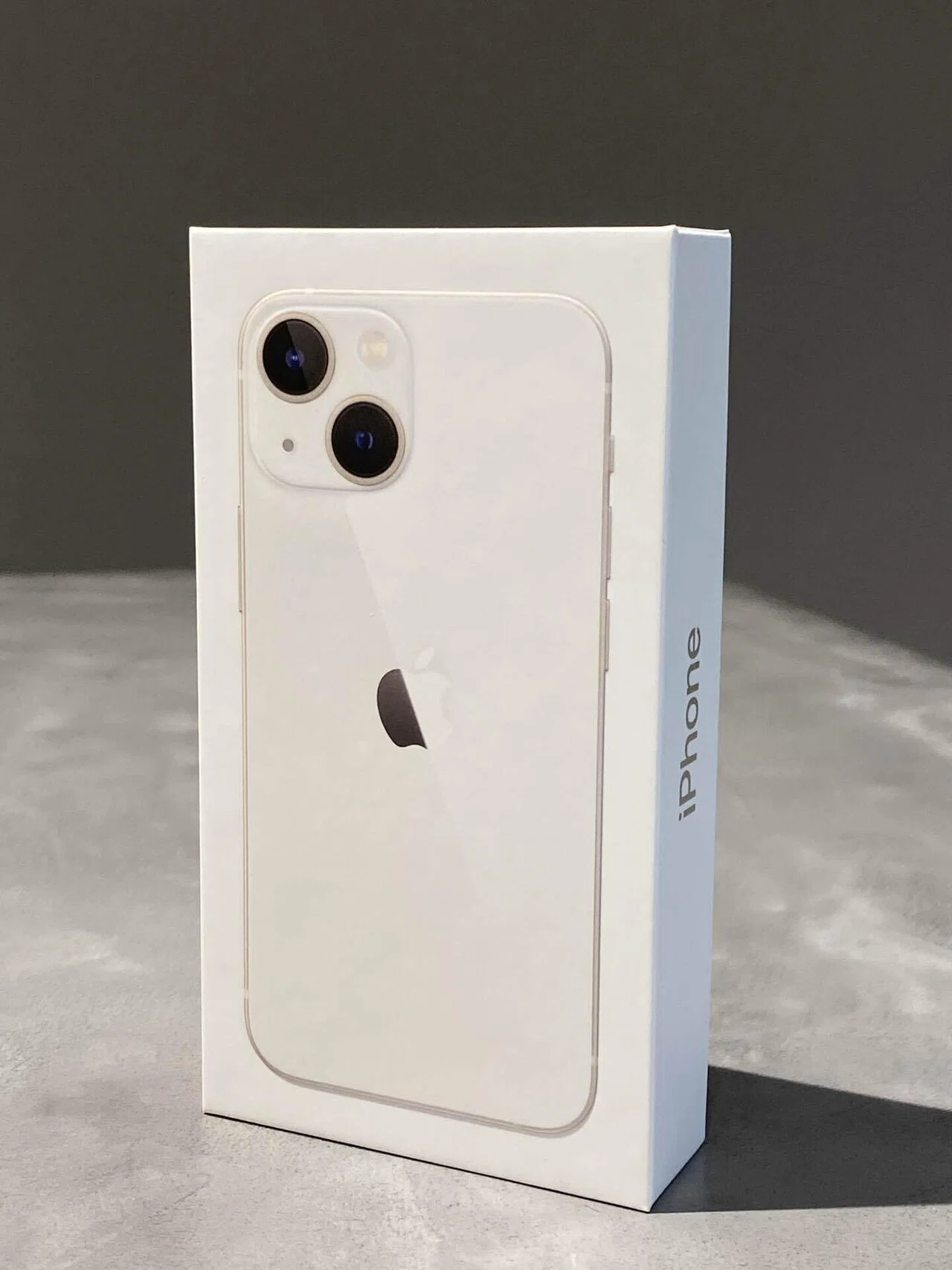I bought an iPhone 13 mini! Unboxing review｜なな👾
