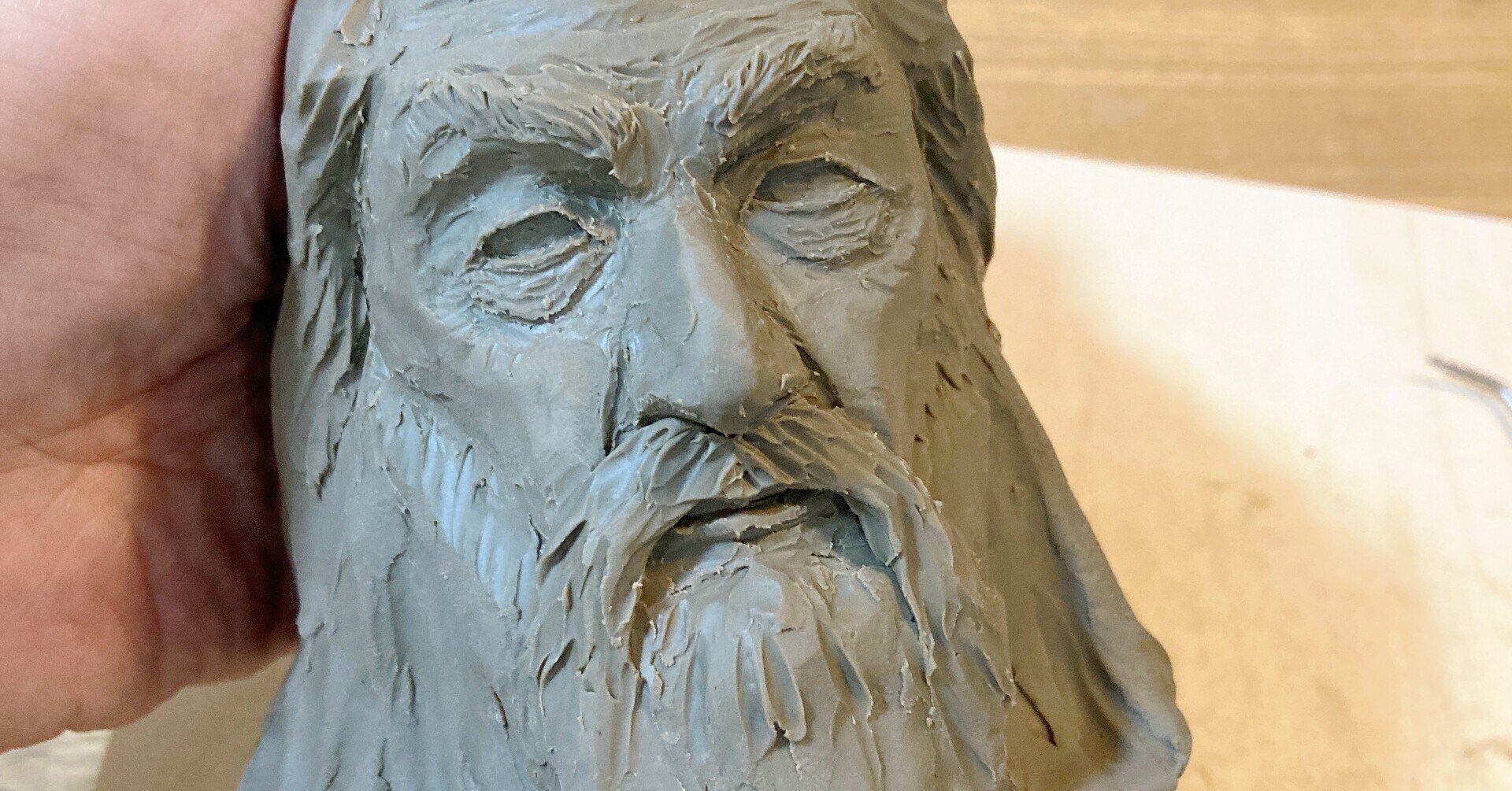 粘土造形はじめました-2作目 ガンダルフ｜佐伯タシノソ