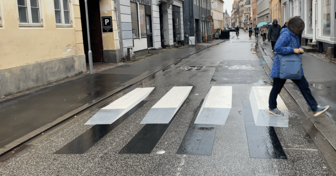 新しく作られた3D横断歩道をランニング🏃‍♂️｜ひぐち @ 北欧