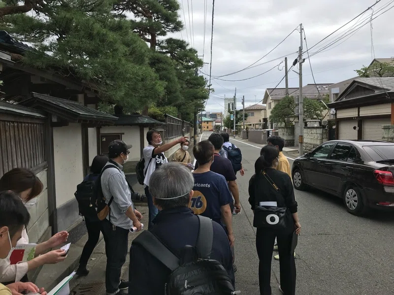 へらへら歩いて 秋田の魅力を紐解くー秋田スリバチ学会 あきたどまんなか宣伝局 秋田県秋田地域振興局 Note