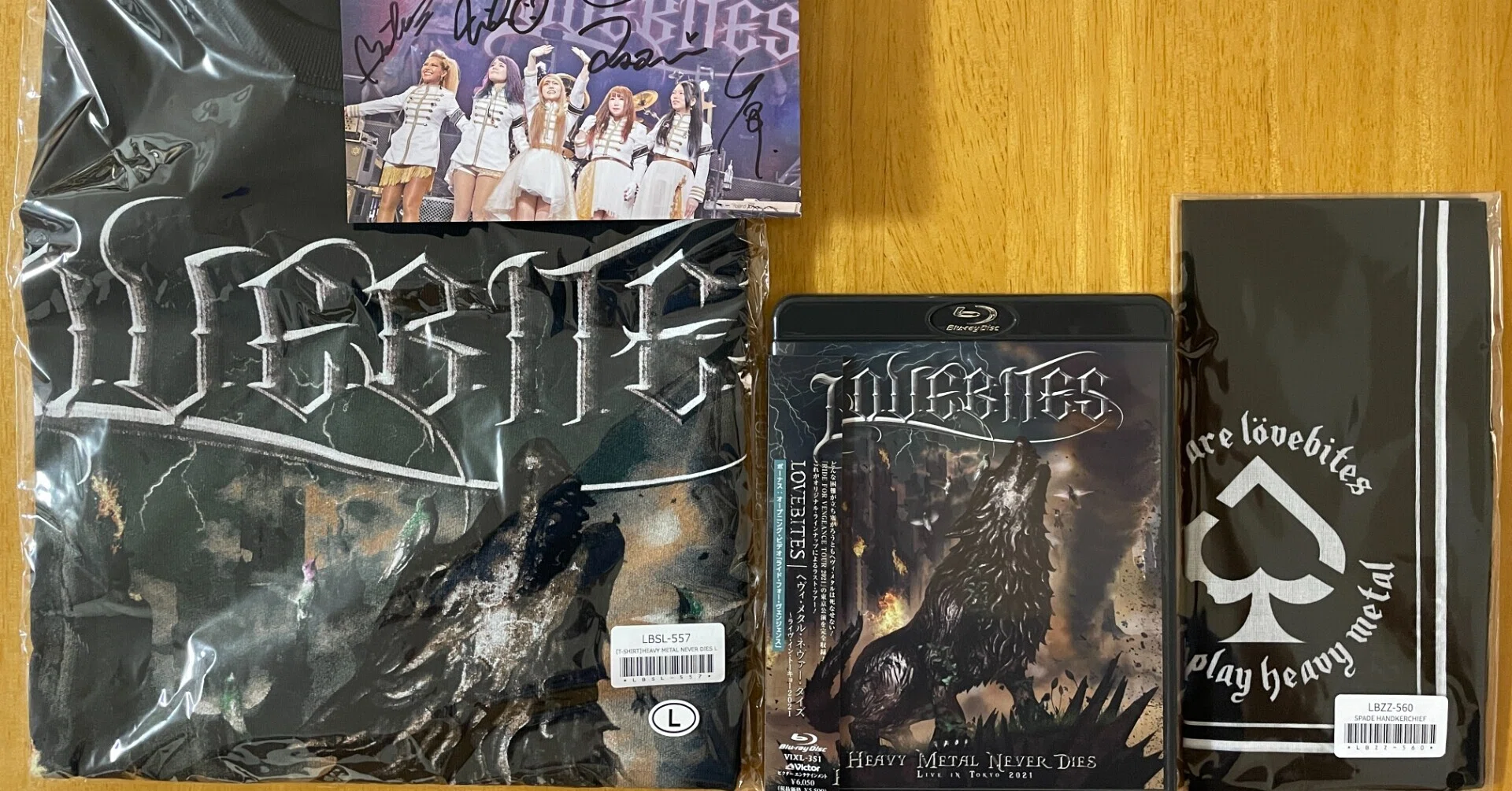 レビュー／「音楽は決して不要じゃなかった」LOVEBITESが「HEAVY METAL