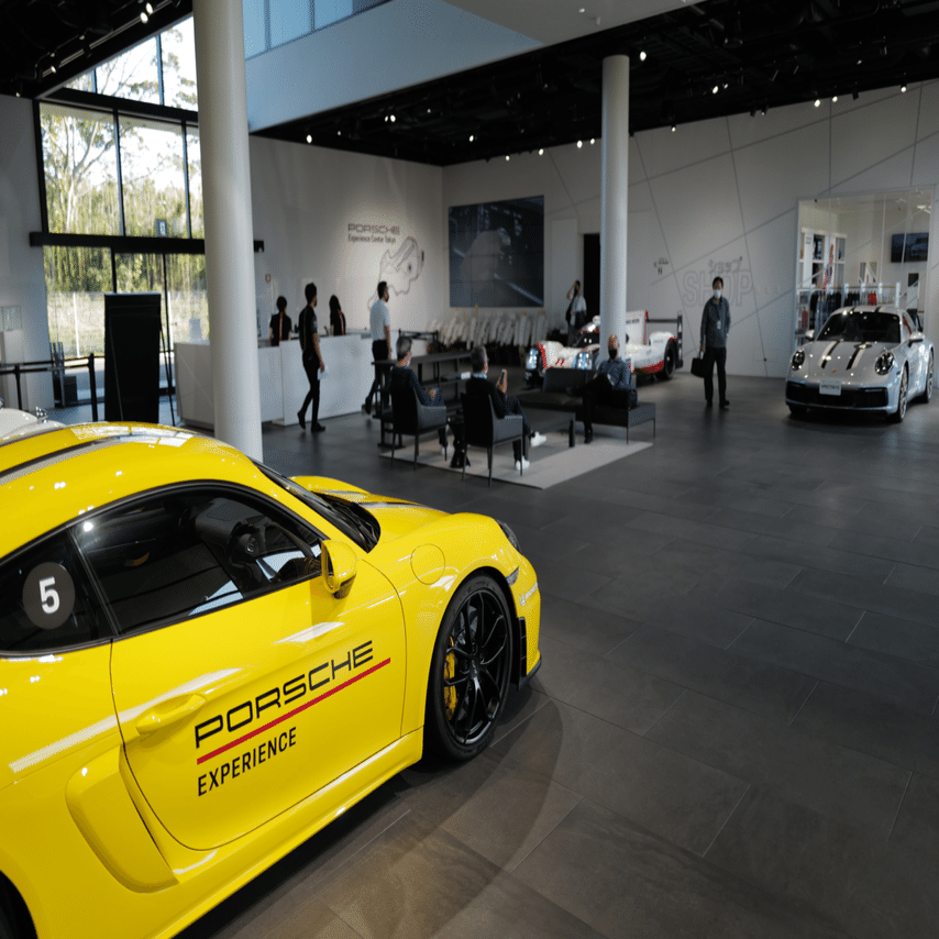 都心からたった60分！ポルシェやサーキットを未体験な人にこそ推せる