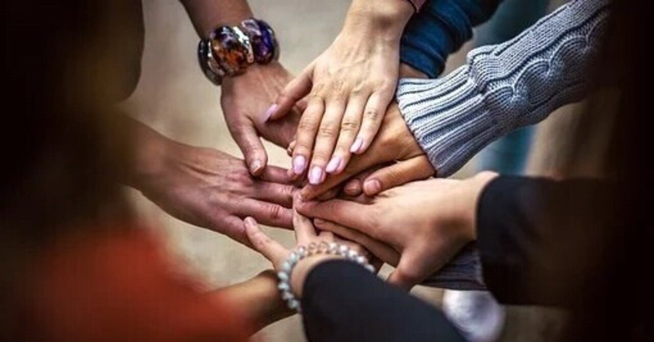 円陣を組む Rui Matsuda Note 円陣を組む Rui Matsuda Note