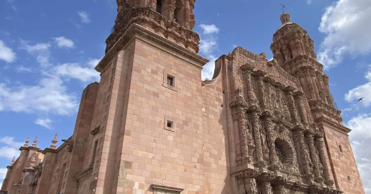 The Beautiful Pink City, the World Heritage City of Zacatecas｜zumiko