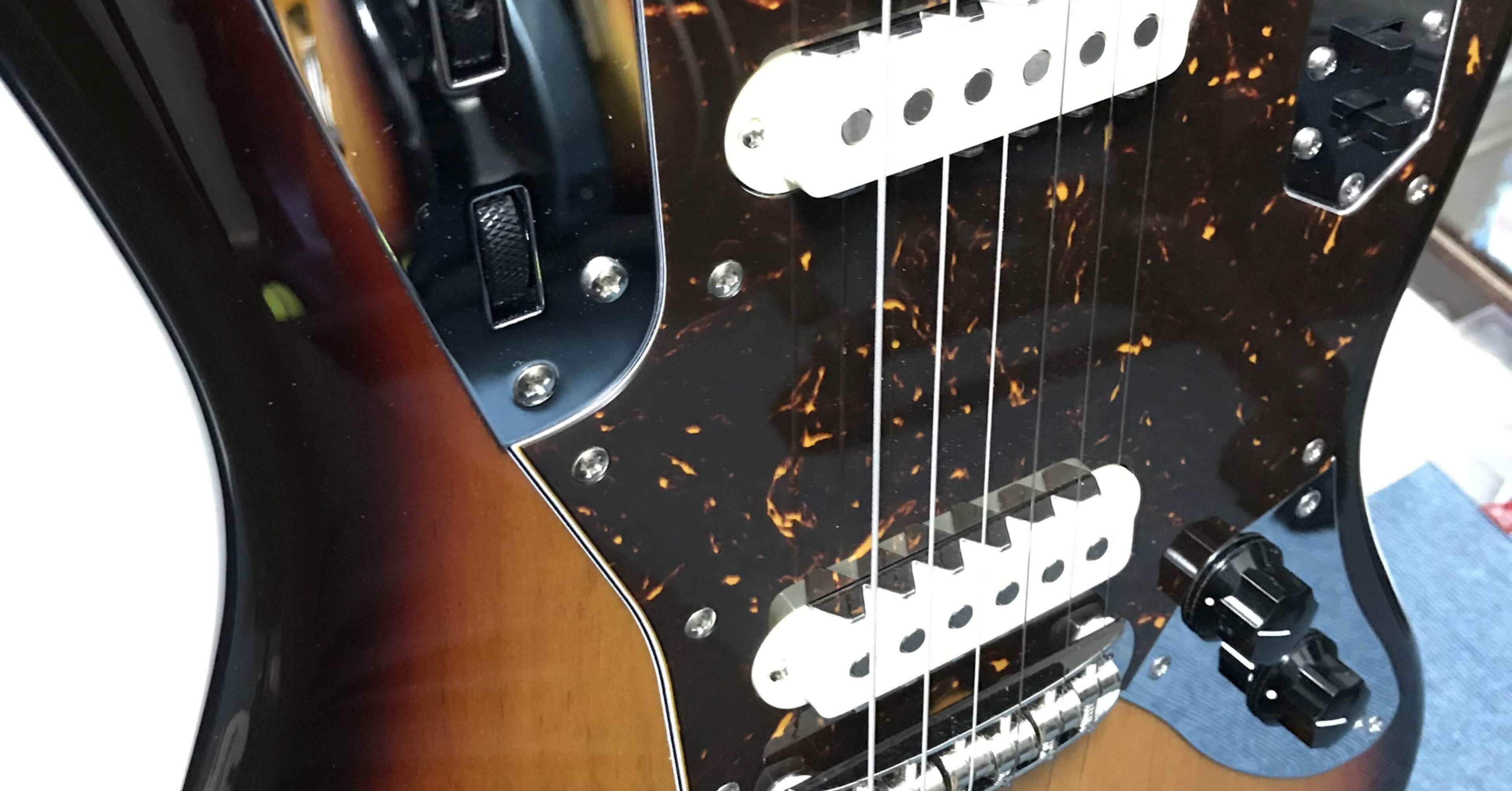 Fender Made in Japan Traditional 60s Jaguar｜hellos_band