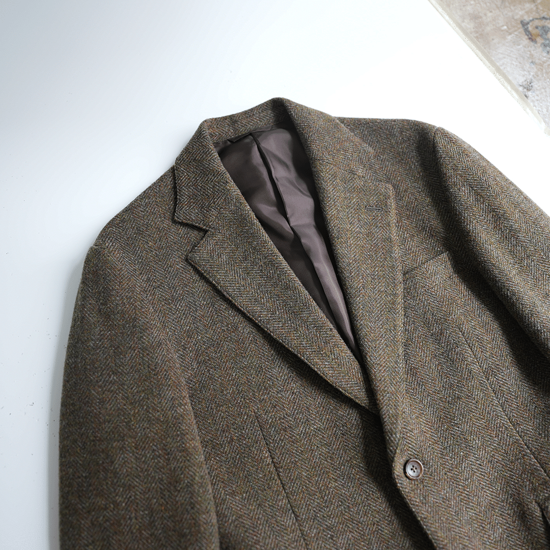 10/13(水)の販売情報】アウター要らずのトラディショナルジャケット