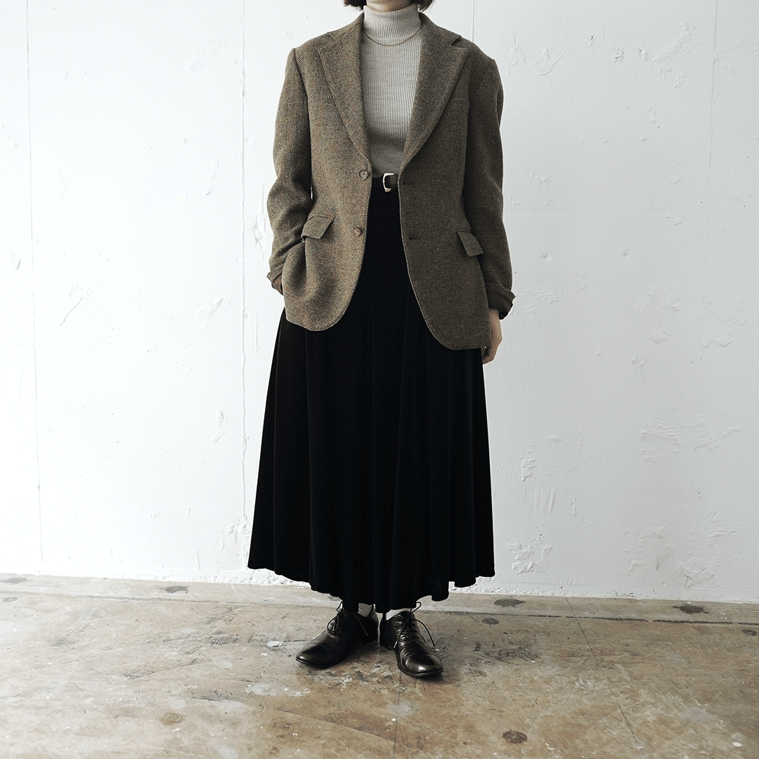 10/13(水)の販売情報】アウター要らずのトラディショナルジャケット