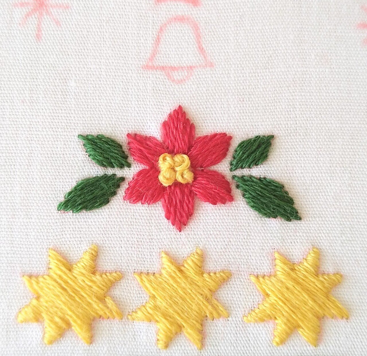 クリスマスツリーの刺繍枠キットを作ろう🎄 ステップ17