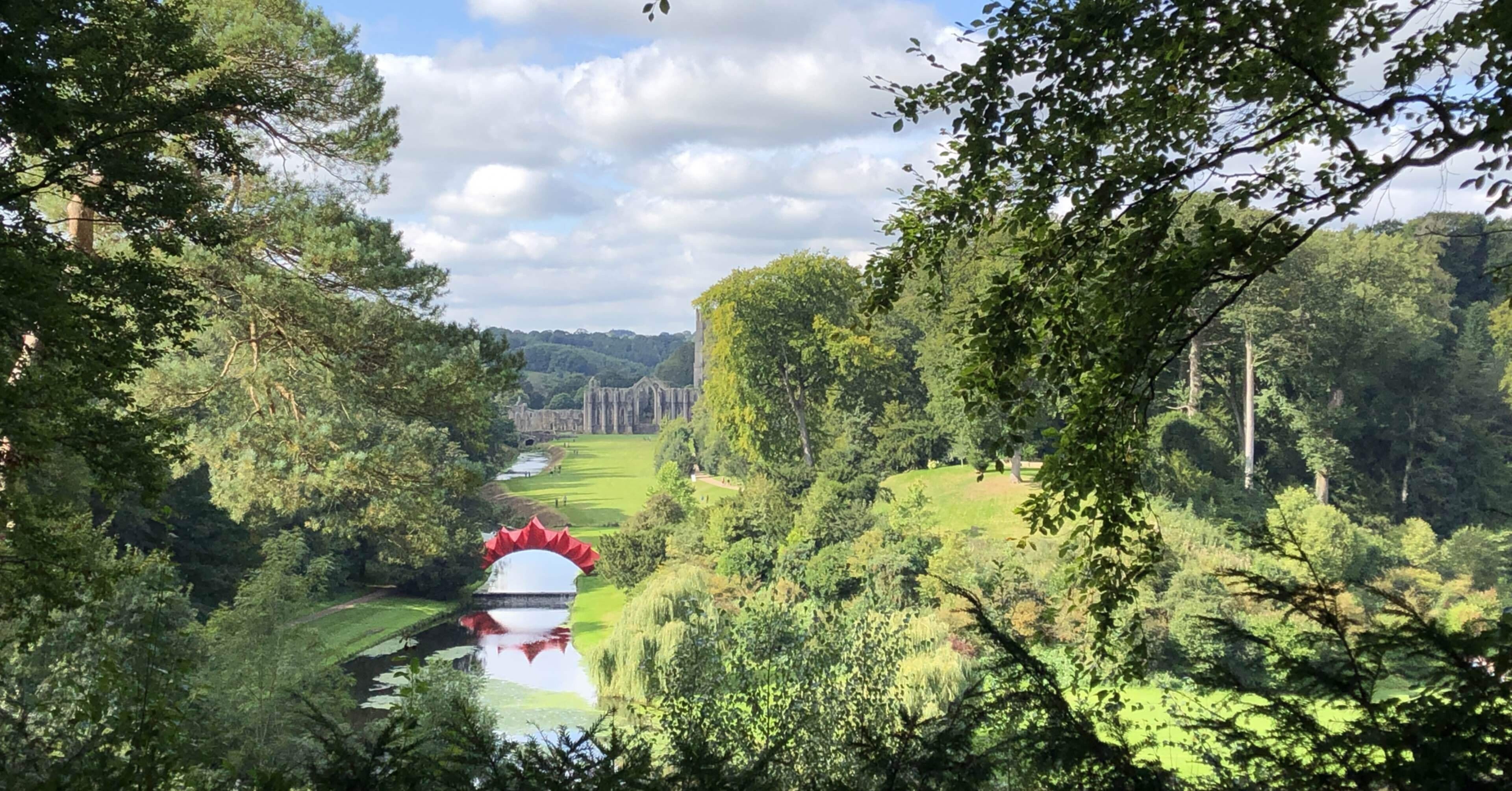 イギリスさんぽ⌘世界遺産「Fountains Abbeyに眠る歴史」｜Marmalade