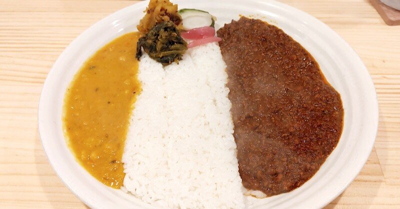 移転統合した桃の実へ かわいい新店舗はテンション上がるよ お茶の水 カレー オリエンタルバル 桃の実10 7open じょいっこ Note