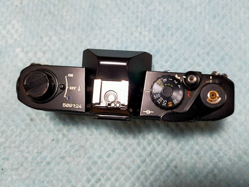 カメラ フィルムカメラ Canon FTbの分解｜フィルムカメラ修理のアクアカメラ