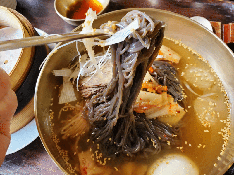 古宮道 内装 メニュー 冷麺