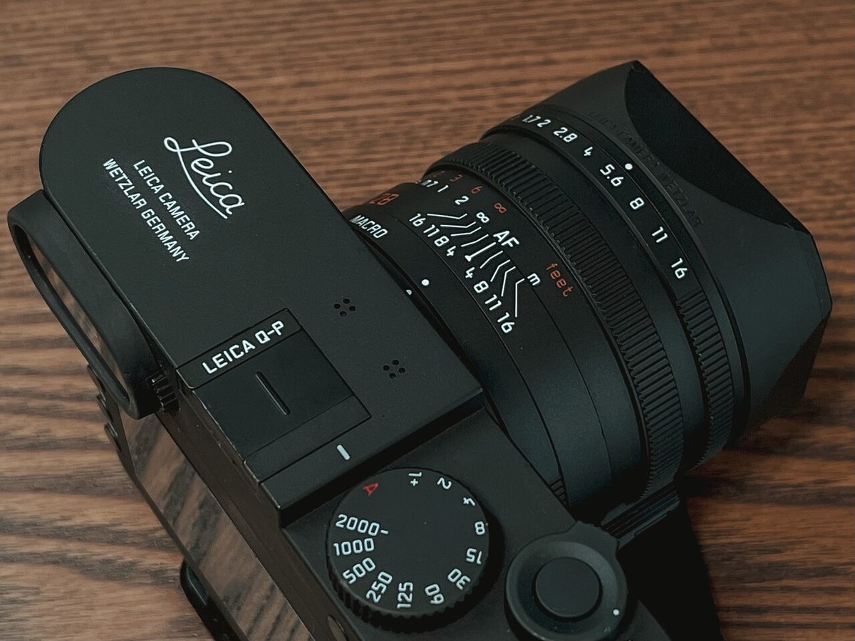 LEICA Q-P マットブラックペイント LEICA ライカ Q-P マットブラック - YouTube