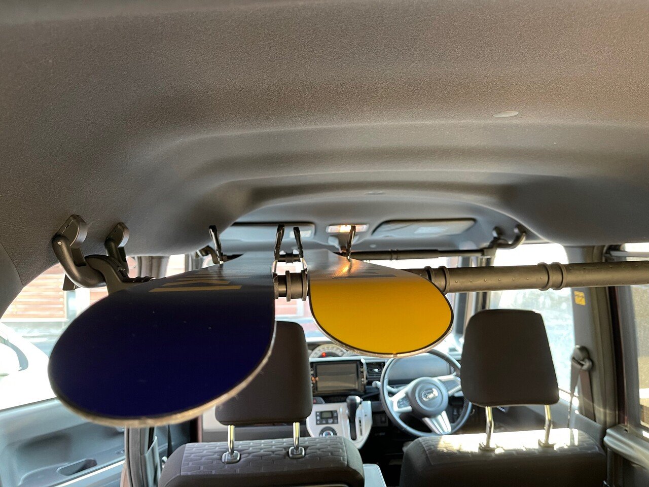 スキーを車内に積む 21 22 Westmt Note