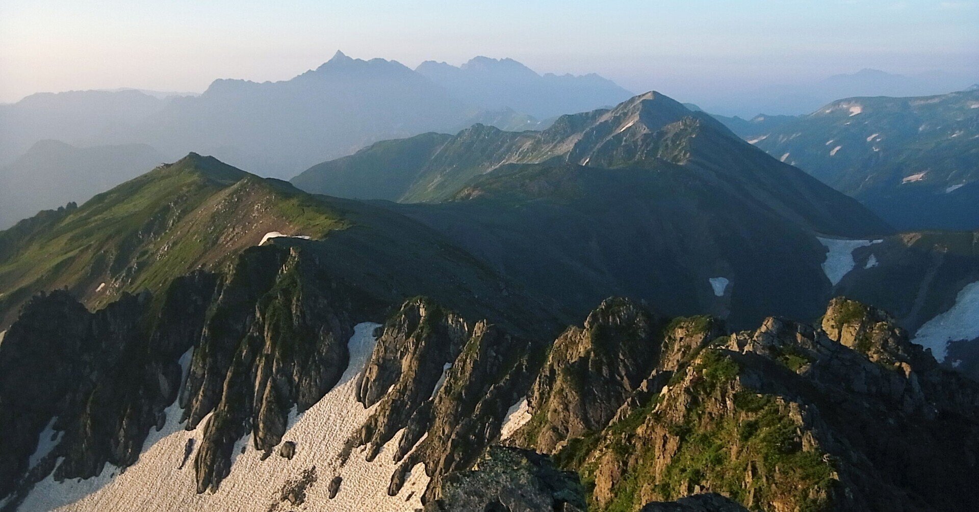 超素敵☆日本百名山☆ピンバッジ☆薬師岳☆2926m☆残1 - メルカリ