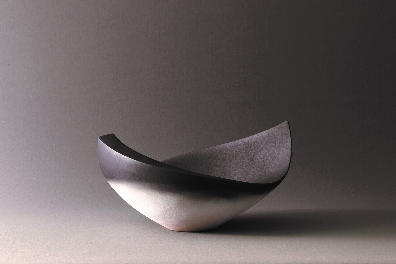 渋谷英一 地ノ器 コンポート 灰 (大き目) ◇陶芸家 渋谷英一さん