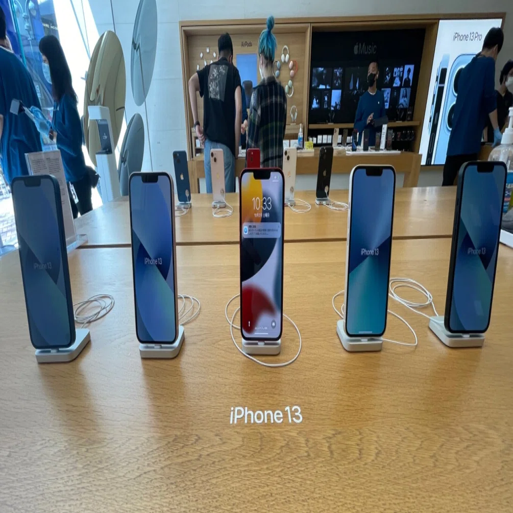 Apple信者がiPhone12 Pro MaxからiPhone13無印に機種変更した理由｜こ