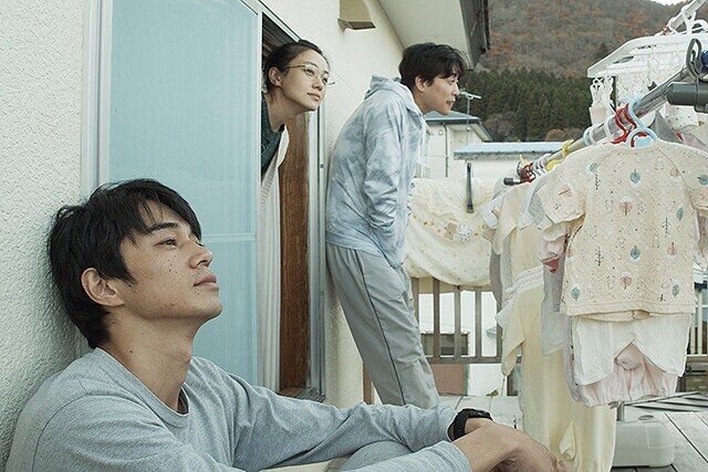佐藤泰志 函館三部作 Blu-ray BOX〈4枚組〉 Amazon.co.jp: 【初回生産限定版】佐藤泰志 函館三部作 Blu-ray
