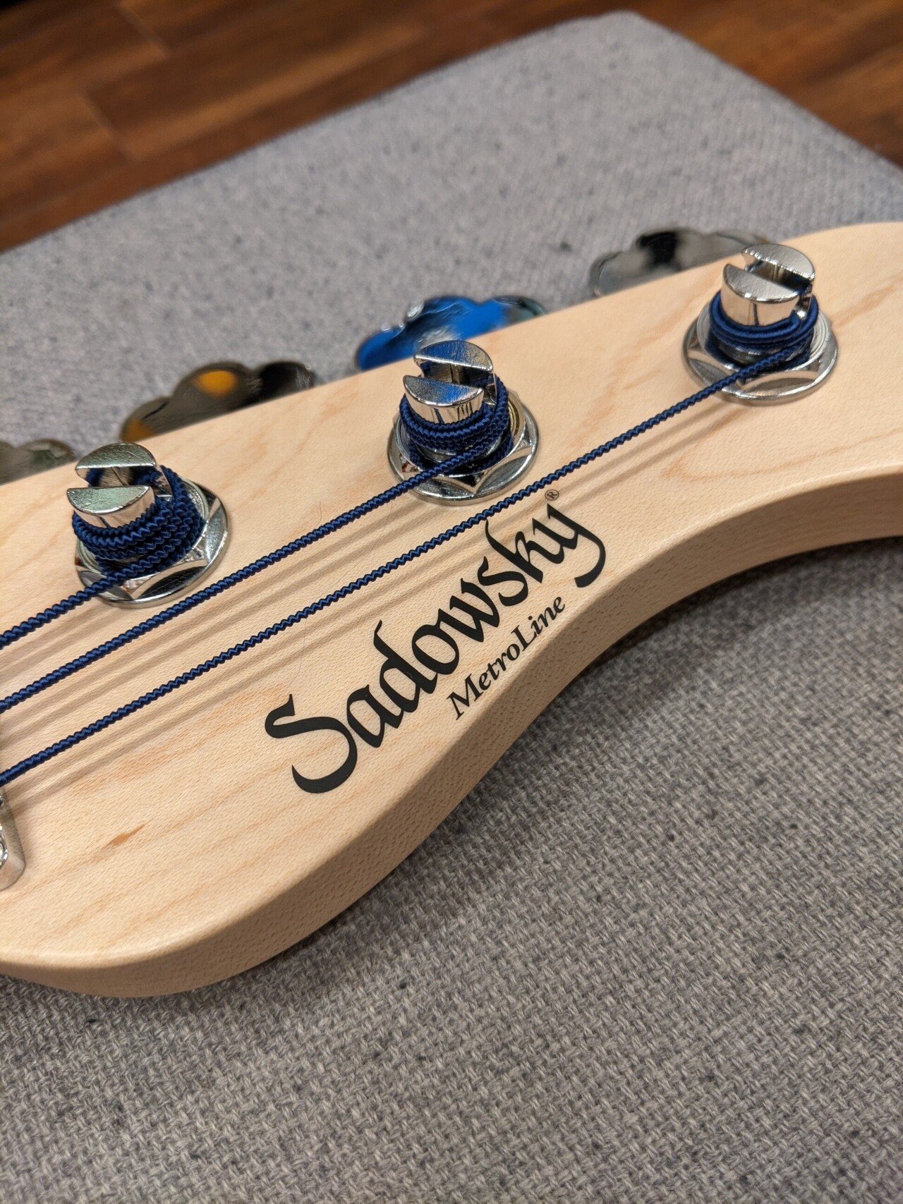 Sadowsky Metroline ベース Sadowsky “Metroline”(Made in Germany)について｜ベース