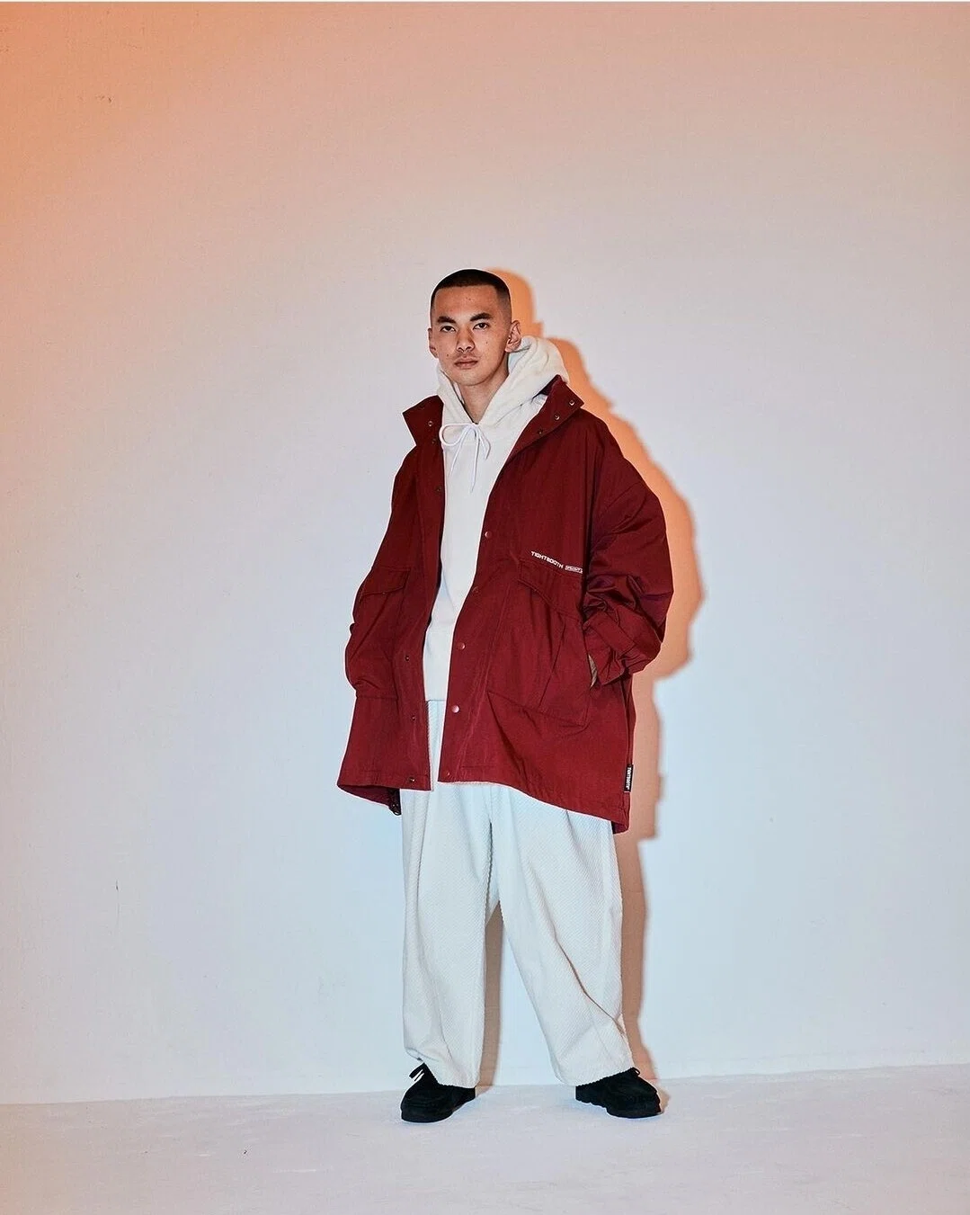 TIGHTBOOTHからEMPIRE BIG COATとMOHAIR SWEATER発売開始 