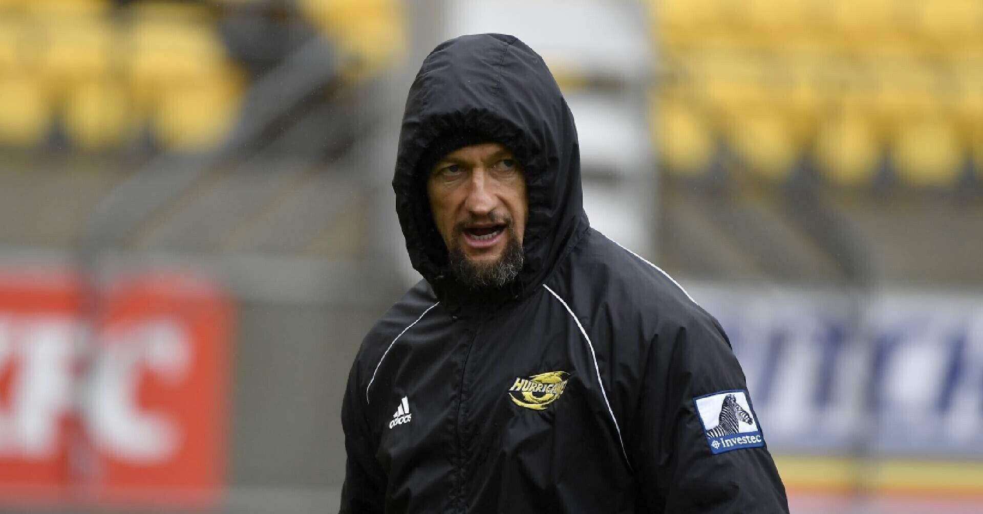 カルロススペンサー　サイン入り　ラグビーボール 1226点のカルロス スポーツ カルロススペンサー サイン入り