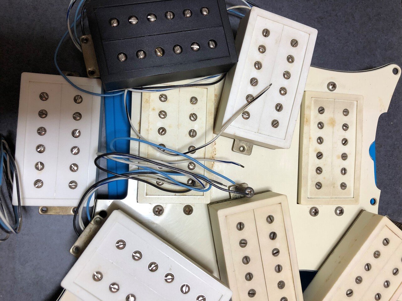 Fender LEAD 1・3のハムバッキングピックアップに対する