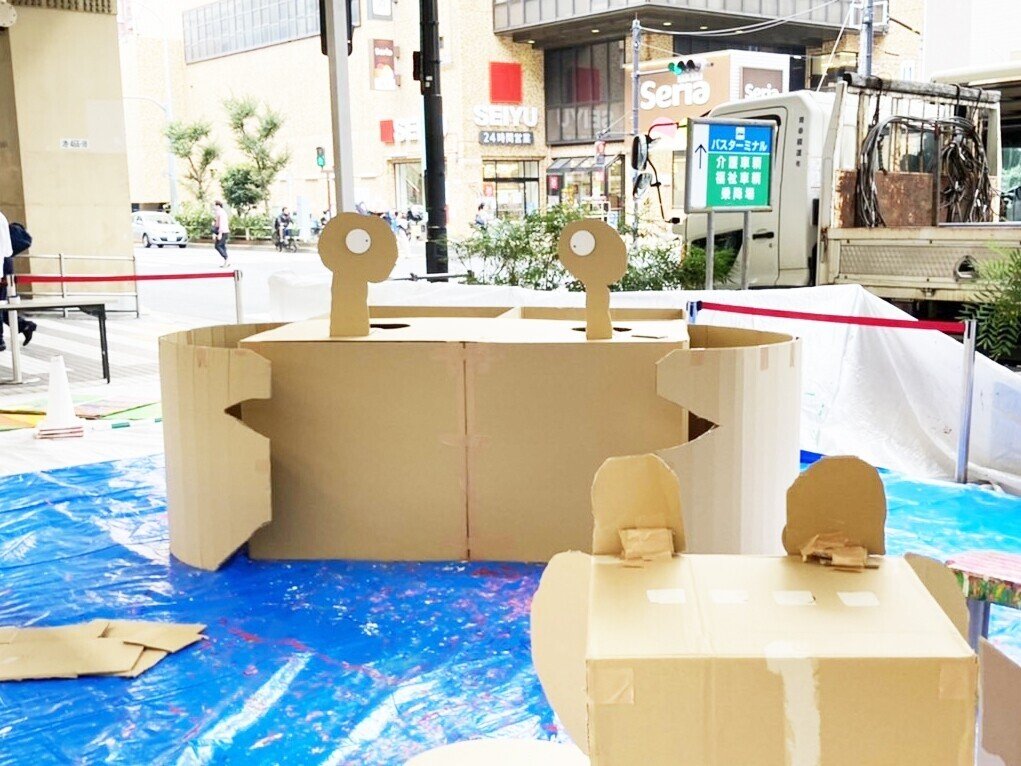 レポ】ダンボールのカニ迷路とカエルをペイント！in池袋サンシャイン