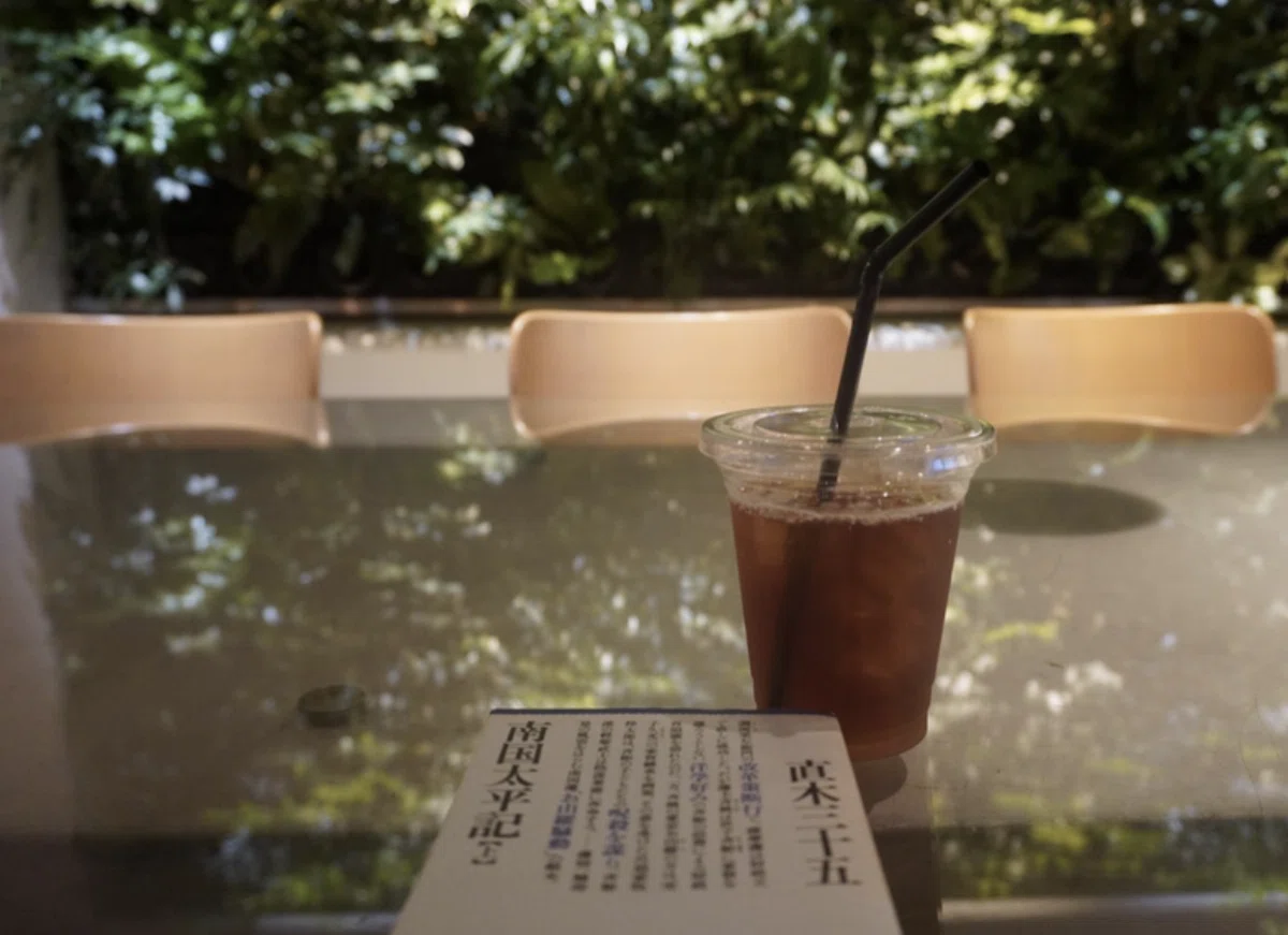 the 3rd Burger 青山骨董通り店