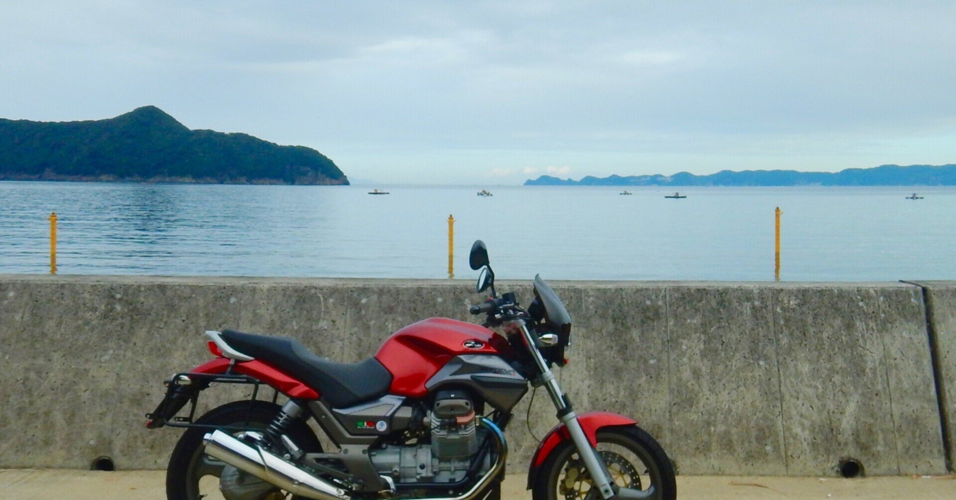 MOTOGUZZI BREVA V750に形が似ているバイクがある｜フランキー