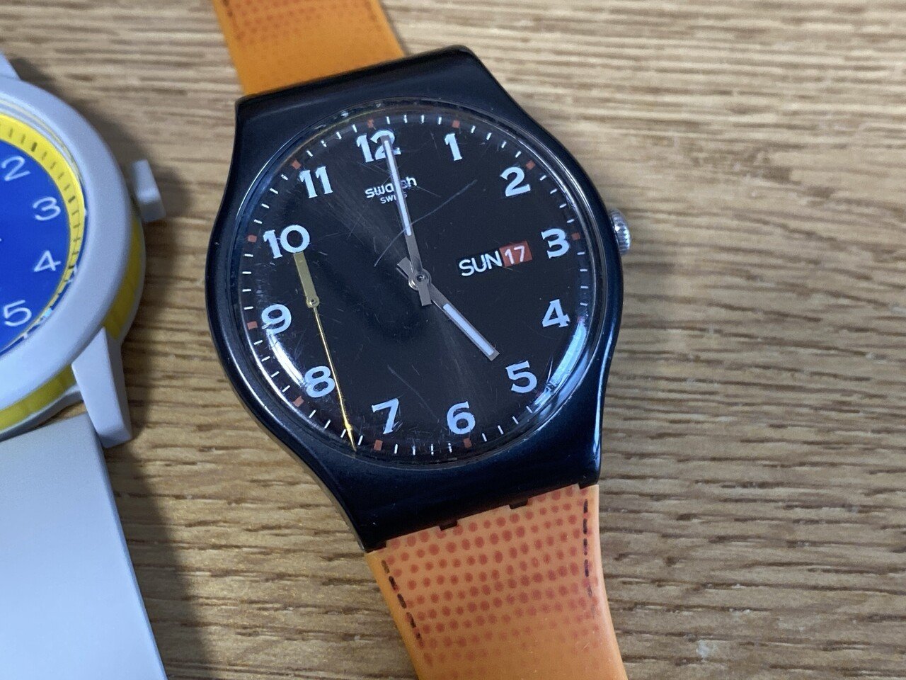 Swatchって可愛いけど意外と面倒な点があった話｜さっとん | 現役保育