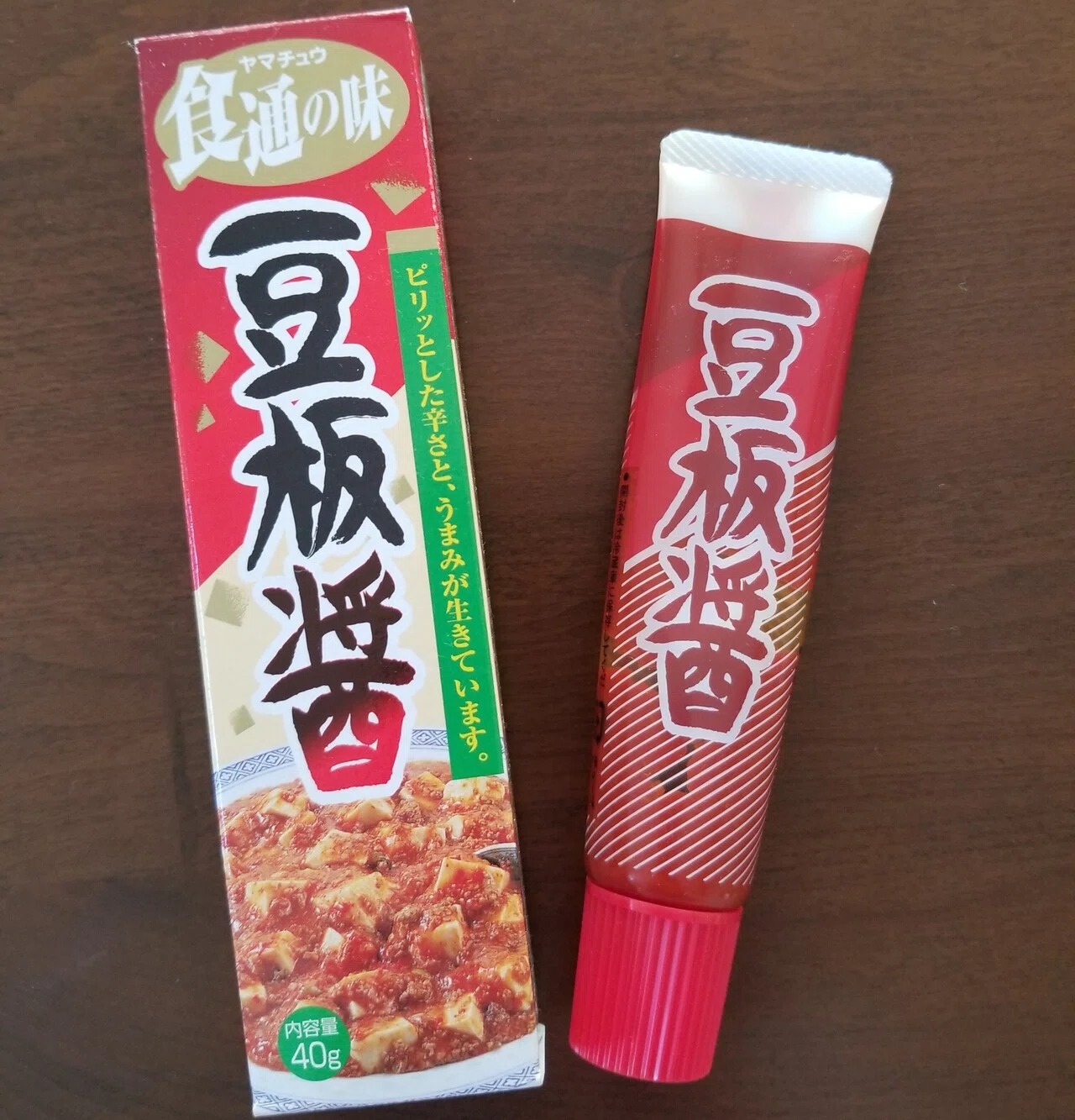 100均食材 勝手にオススメシリーズw 中華料理に登場する調味料の 豆板醤 中華料理に使える とは聞くけど 実際そんなに使わないし 冷蔵庫の中に余って 賞味期限切れてた とか 使いきれな さとっち Note 100均食材 勝手にオススメシリーズw 中華料理に登場する調味料の 豆板醤 中華料理に使える とは聞くけど 実際そんなに使わないし 冷蔵庫の中に余って 賞味期限切れてた とか 使いきれな さとっち Note